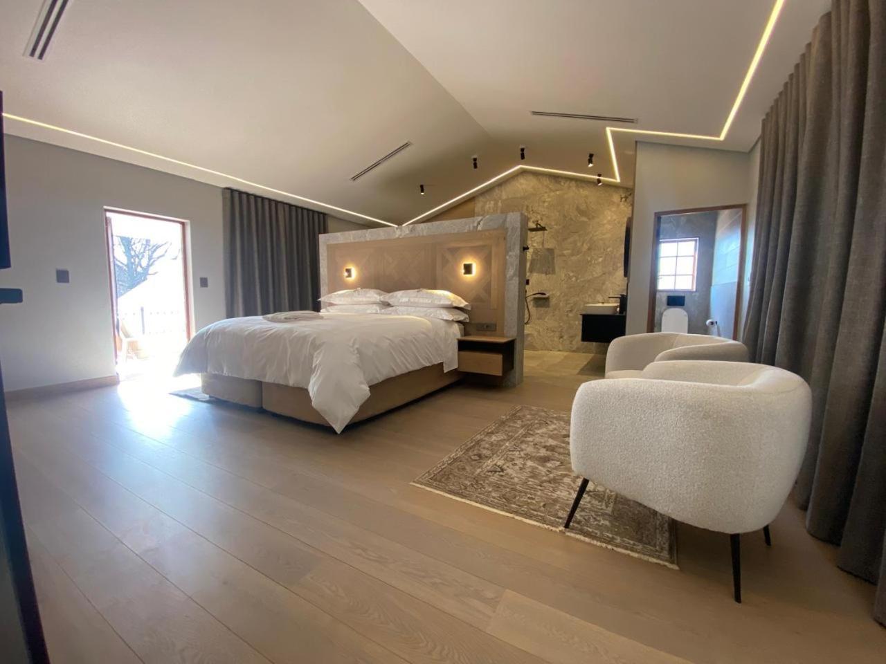 The Giglio Boutique Hotel At Zevenster ヨハネスブルグ エクステリア 写真